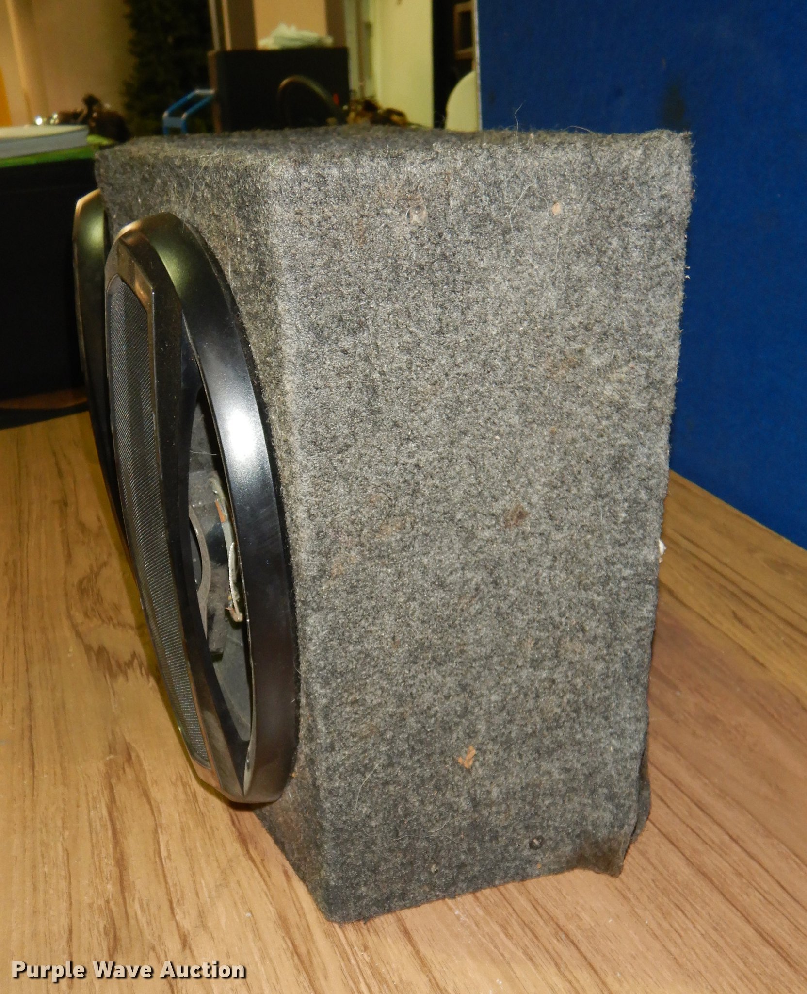 image for item EK9311 (2) Pioneer speakers