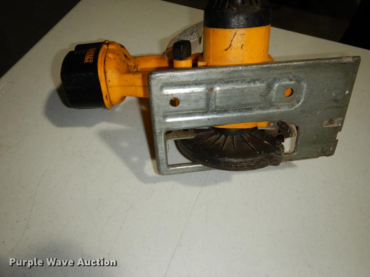 image for item EK9325 DeWalt circular saw