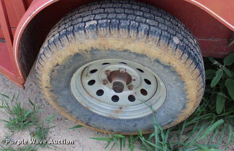 image for item BE9327 1993 Trailmaster livestock trailer