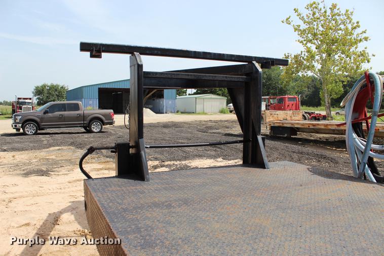 image for item BE9329 Shop built service bed trailer