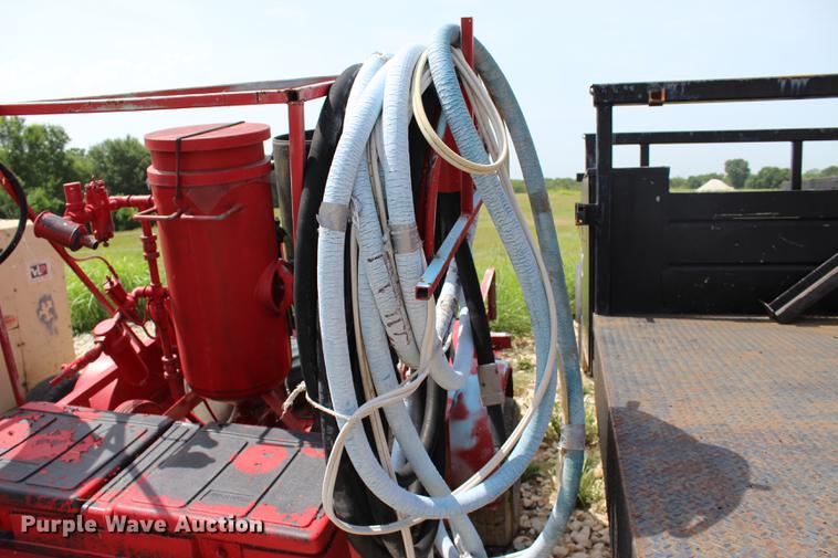 image for item BE9330 Sandblasting unit