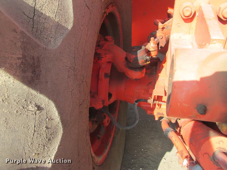 image for item DA8262 Case 1200TK tractor