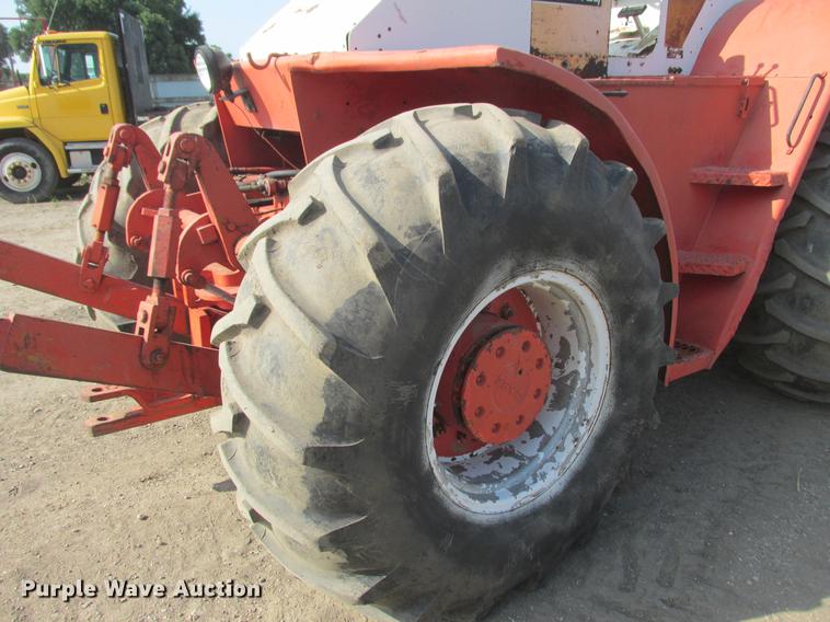 image for item DA8262 Case 1200TK tractor