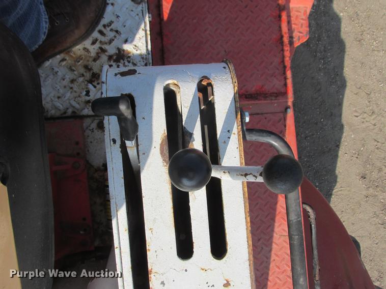 image for item DA8262 Case 1200TK tractor