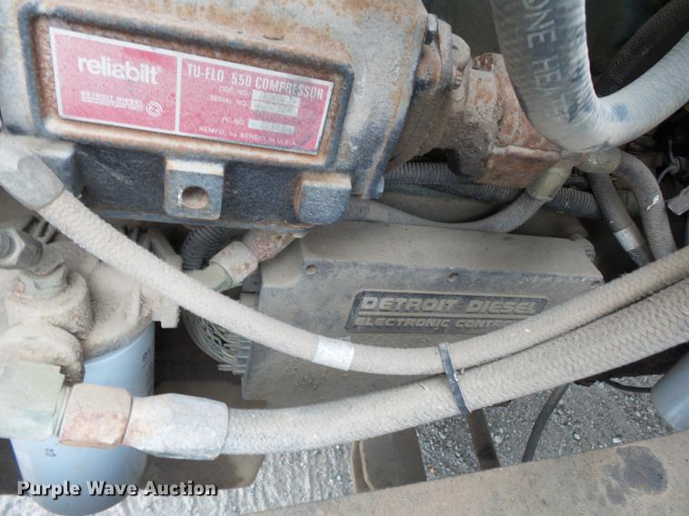 image for item DB7086 1995 Ford L9000 fertilizer truck