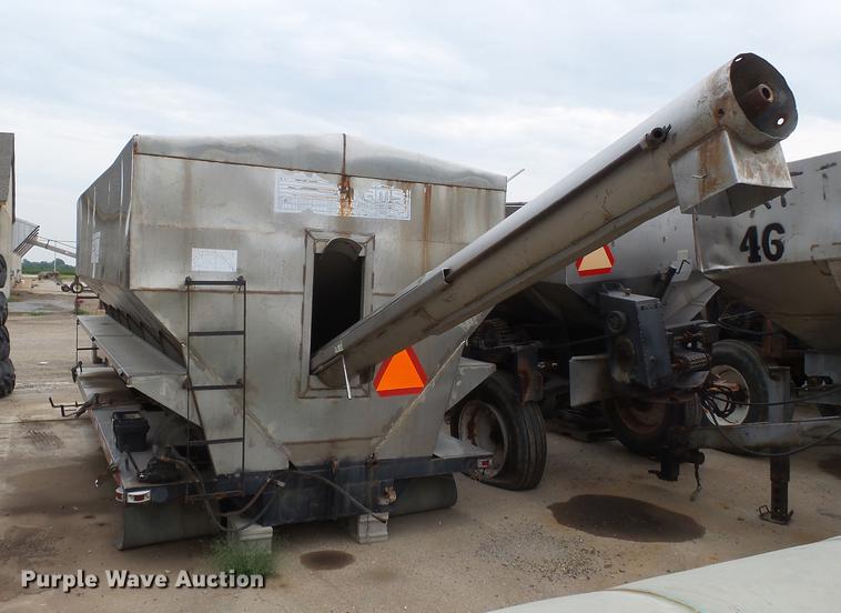 image for item DB7088 Adams fertilizer delivery bed