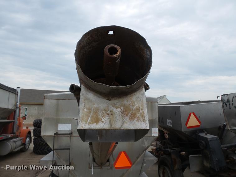image for item DB7088 Adams fertilizer delivery bed