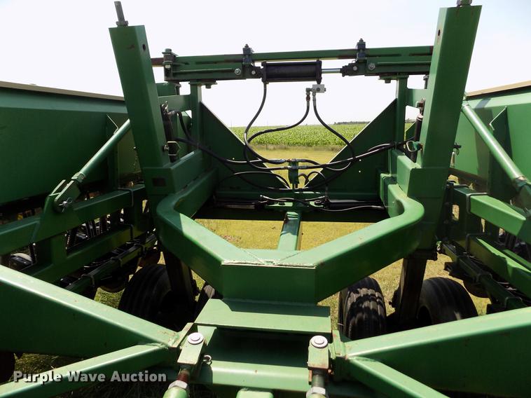 image for item DB9226 Great Plains Solid Stand 24 split row grain drill