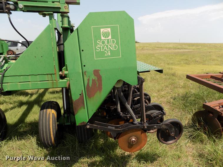 image for item DB9226 Great Plains Solid Stand 24 split row grain drill