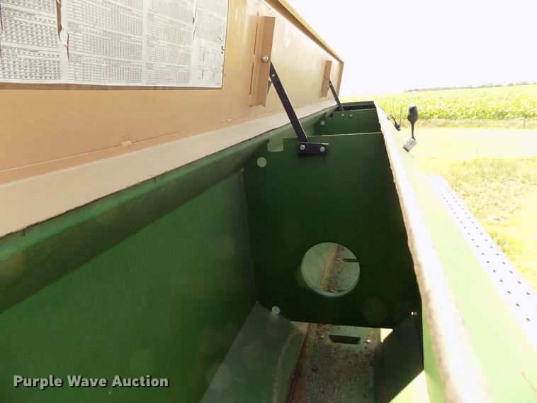 image for item DB9226 Great Plains Solid Stand 24 split row grain drill