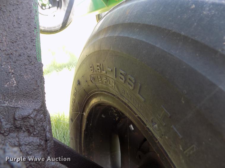 image for item DB9226 Great Plains Solid Stand 24 split row grain drill