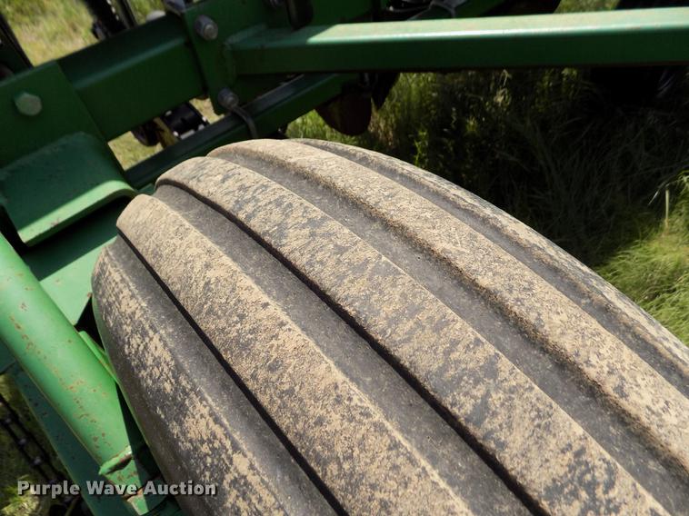 image for item DB9226 Great Plains Solid Stand 24 split row grain drill