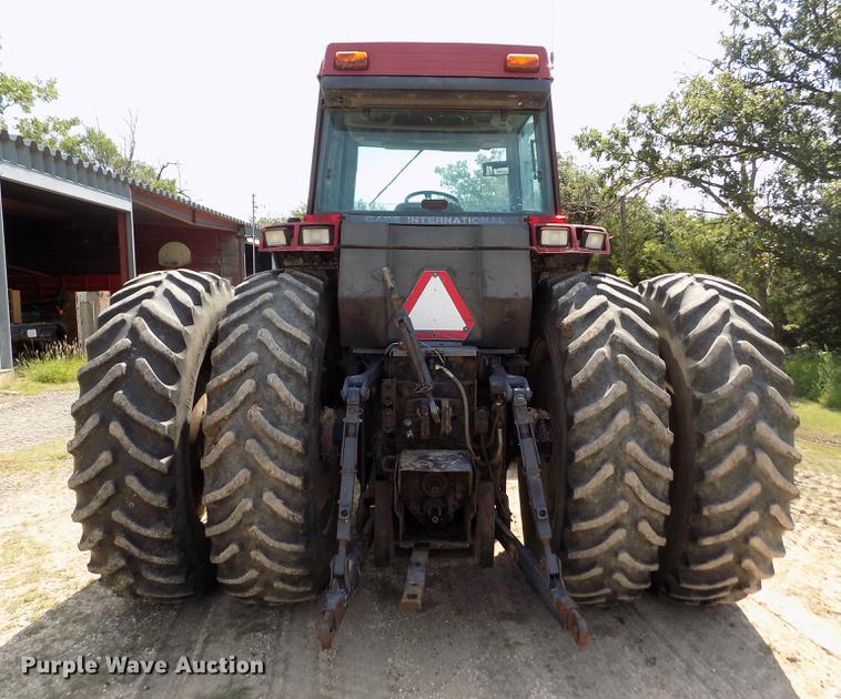 image for item DB9228 1992 Case 7120 Magnum tractor