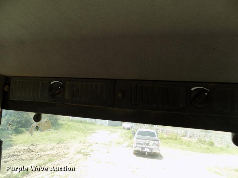 image for item DB9228 1992 Case 7120 Magnum tractor