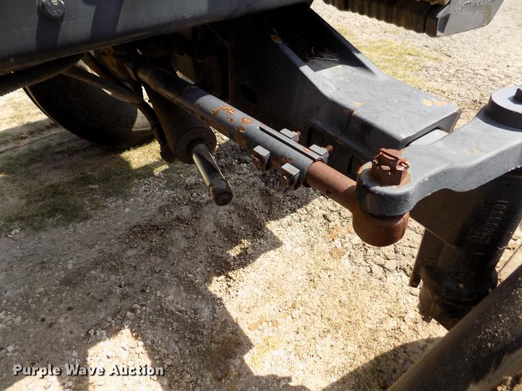 image for item DB9228 1992 Case 7120 Magnum tractor