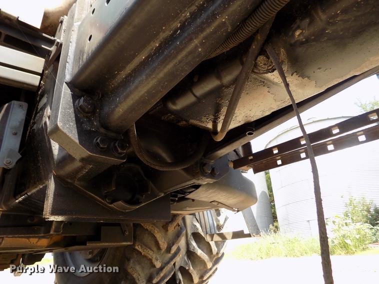 image for item DB9228 1992 Case 7120 Magnum tractor