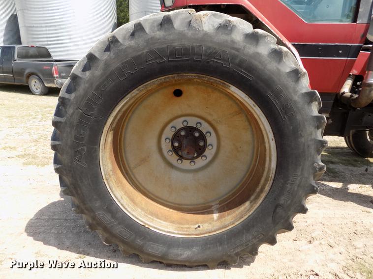 image for item DB9228 1992 Case 7120 Magnum tractor