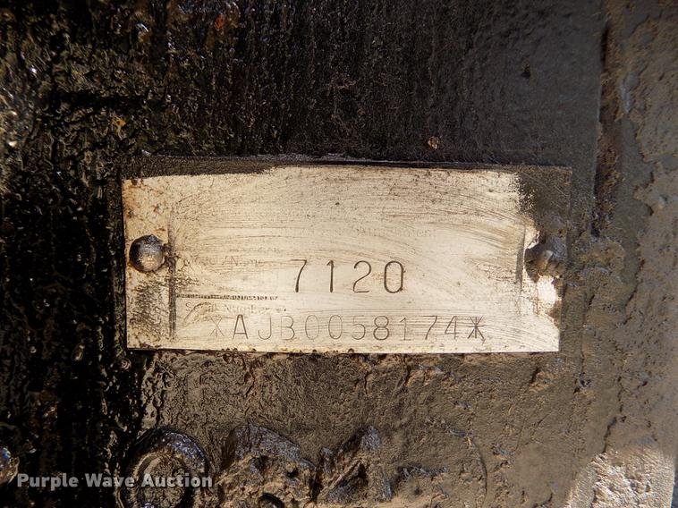 image for item DB9228 1992 Case 7120 Magnum tractor