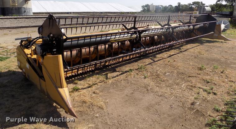 image for item DB9247 Claas F530 flex head