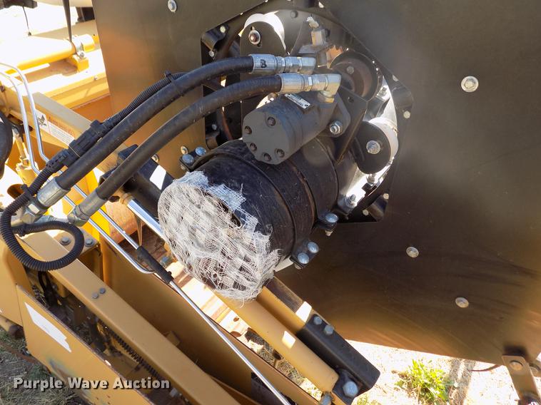 image for item DB9247 Claas F530 flex head