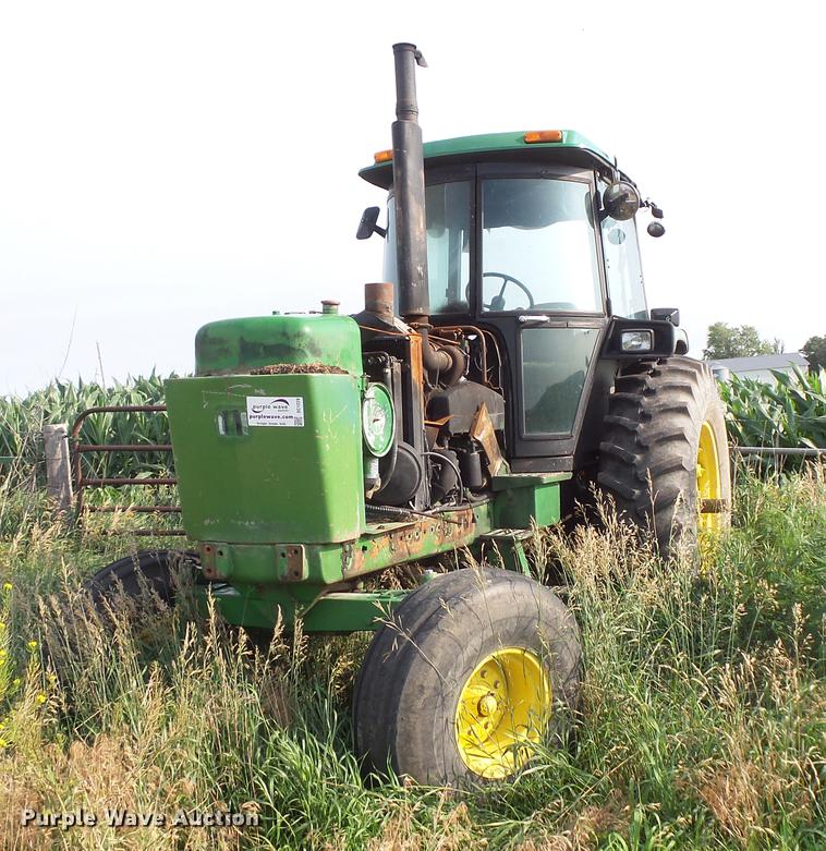 image for item DC1229 1976 John Deere 4430 tractor