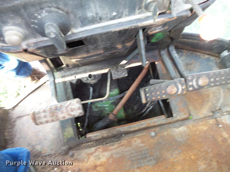 image for item DC1229 1976 John Deere 4430 tractor