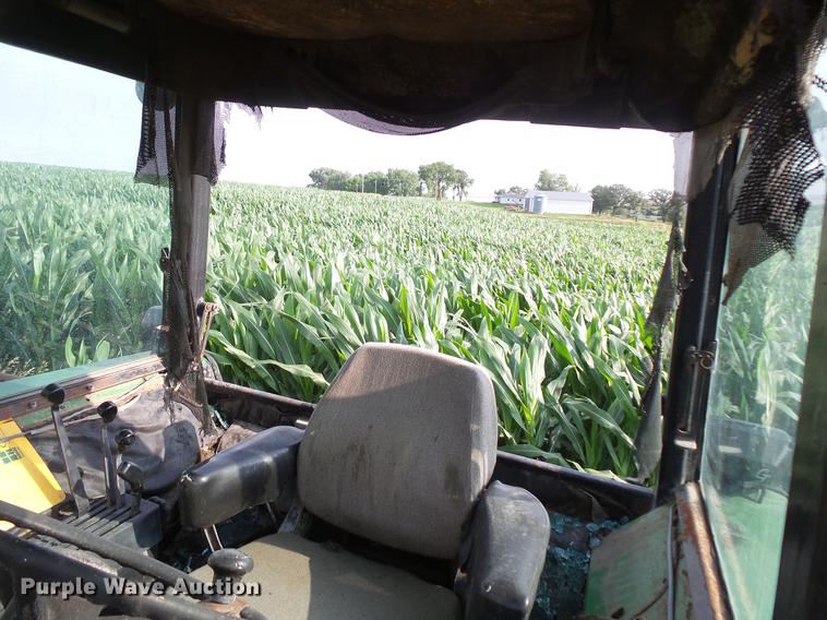 image for item DC1229 1976 John Deere 4430 tractor