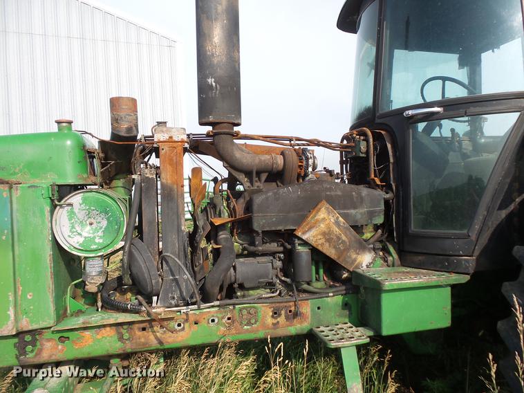 image for item DC1229 1976 John Deere 4430 tractor