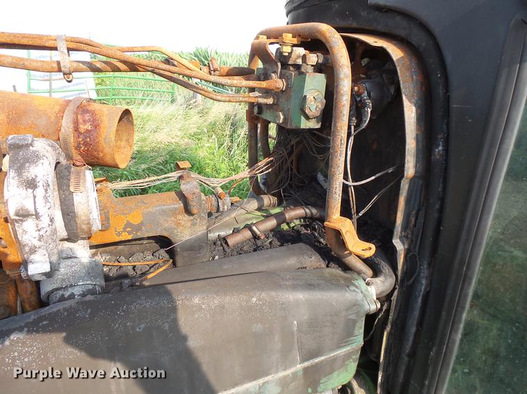 image for item DC1229 1976 John Deere 4430 tractor