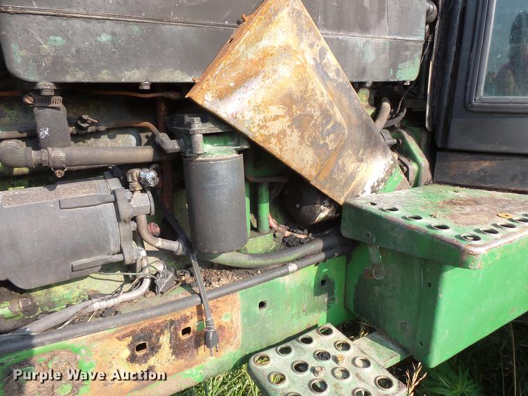 image for item DC1229 1976 John Deere 4430 tractor