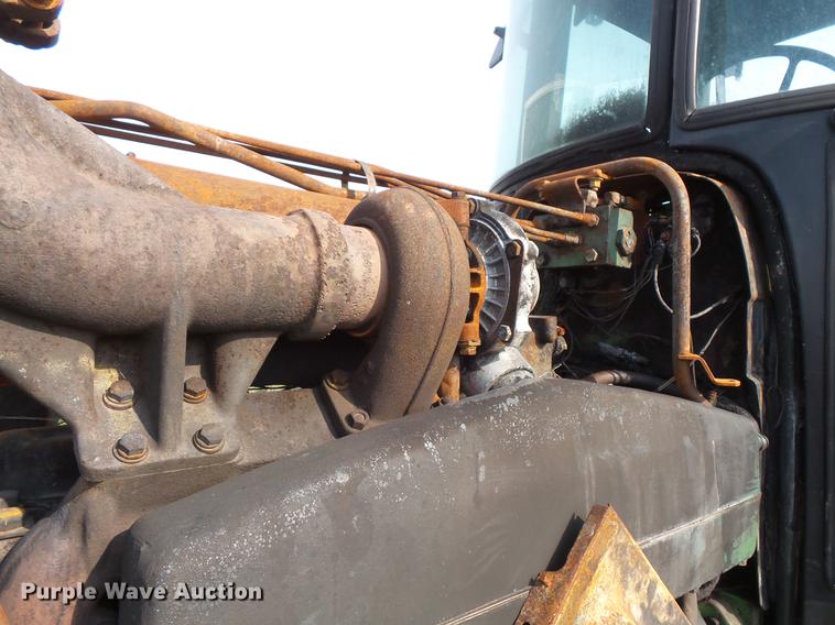 image for item DC1229 1976 John Deere 4430 tractor