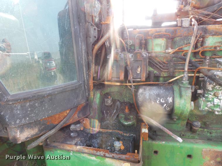 image for item DC1229 1976 John Deere 4430 tractor