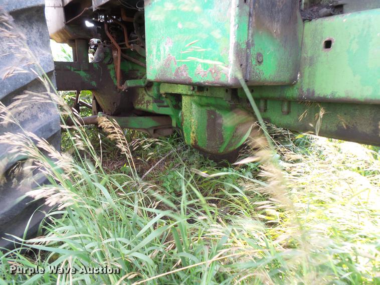 image for item DC1229 1976 John Deere 4430 tractor