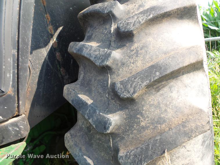 image for item DC1229 1976 John Deere 4430 tractor