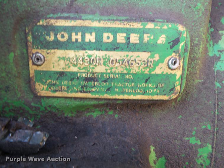 image for item DC1229 1976 John Deere 4430 tractor