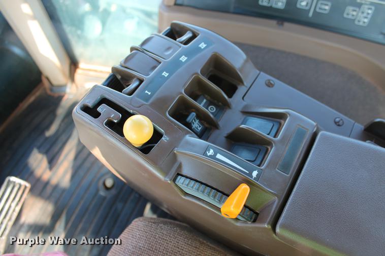 image for item DD5251 2011 John Deere 9630 Scraper Special 4WD tractor