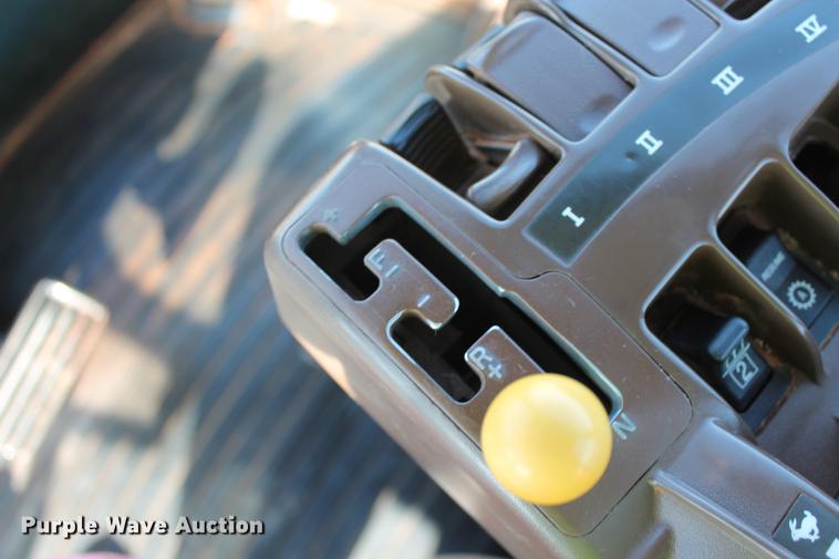 image for item DD5251 2011 John Deere 9630 Scraper Special 4WD tractor