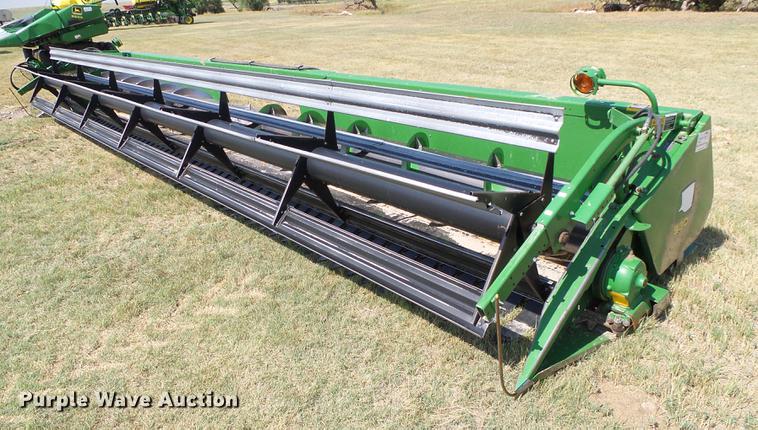 image for item DD5800 John Deere 930 platform head