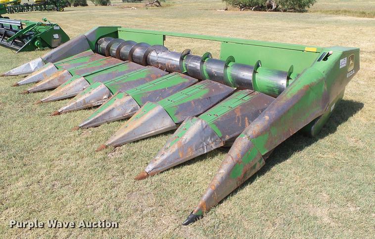image for item DD5801 John Deere 853A all crop head