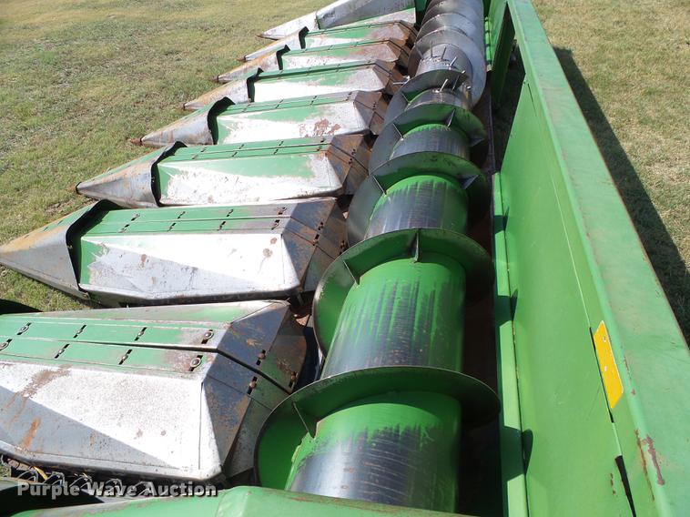 image for item DD5801 John Deere 853A all crop head