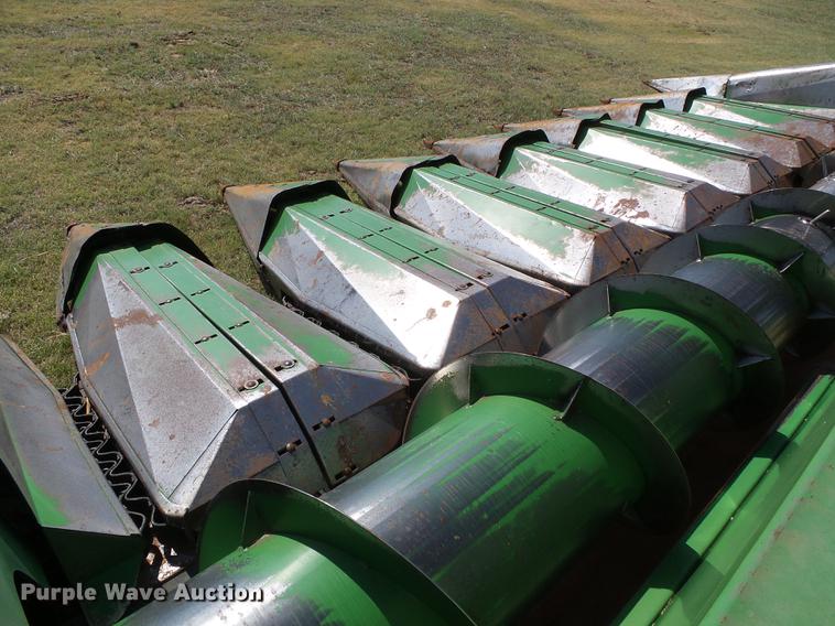 image for item DD5801 John Deere 853A all crop head