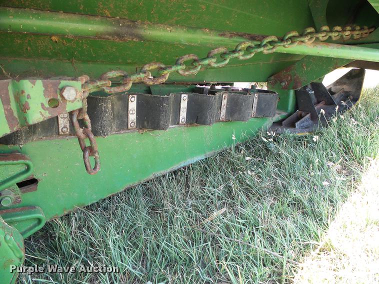 image for item DD5801 John Deere 853A all crop head