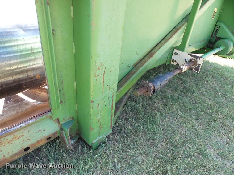 image for item DD5801 John Deere 853A all crop head