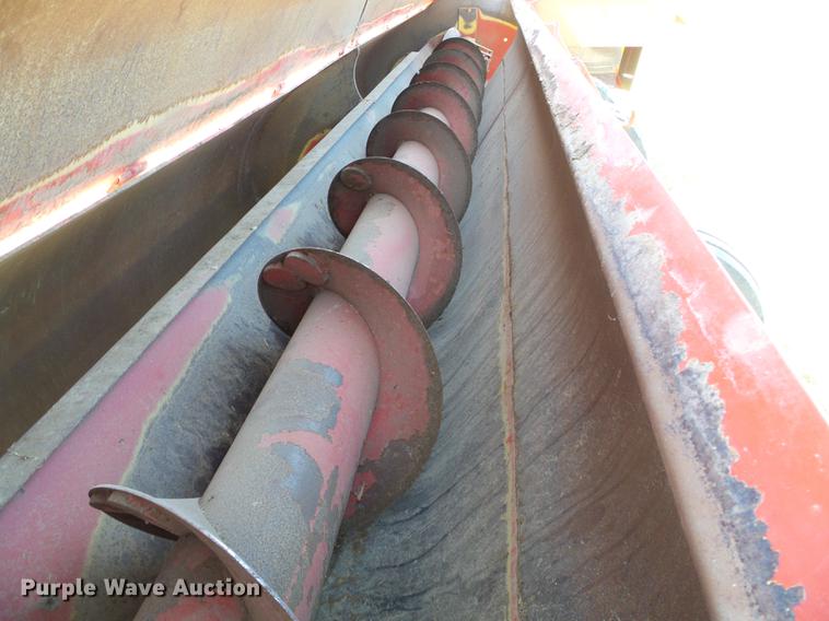 image for item DD5802 Hiniker 5610 windrower