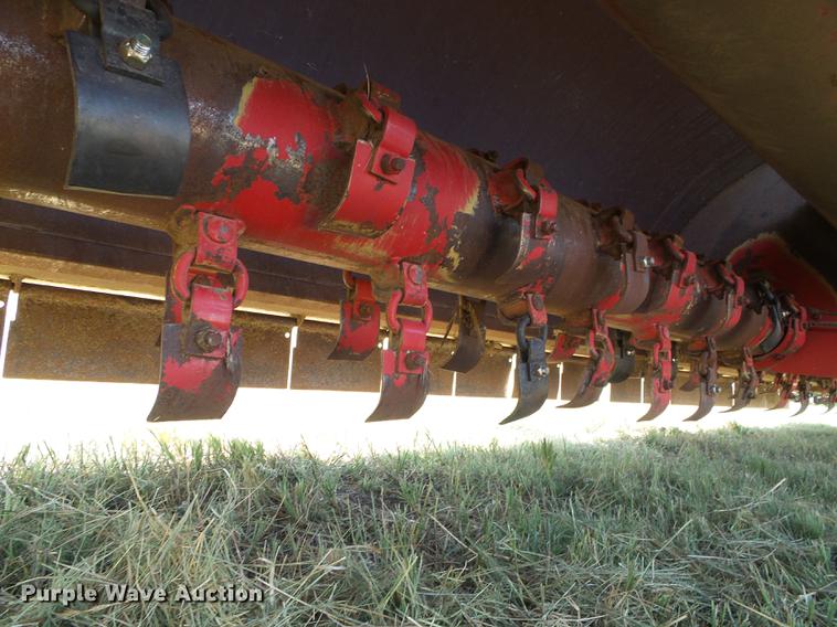 image for item DD5802 Hiniker 5610 windrower