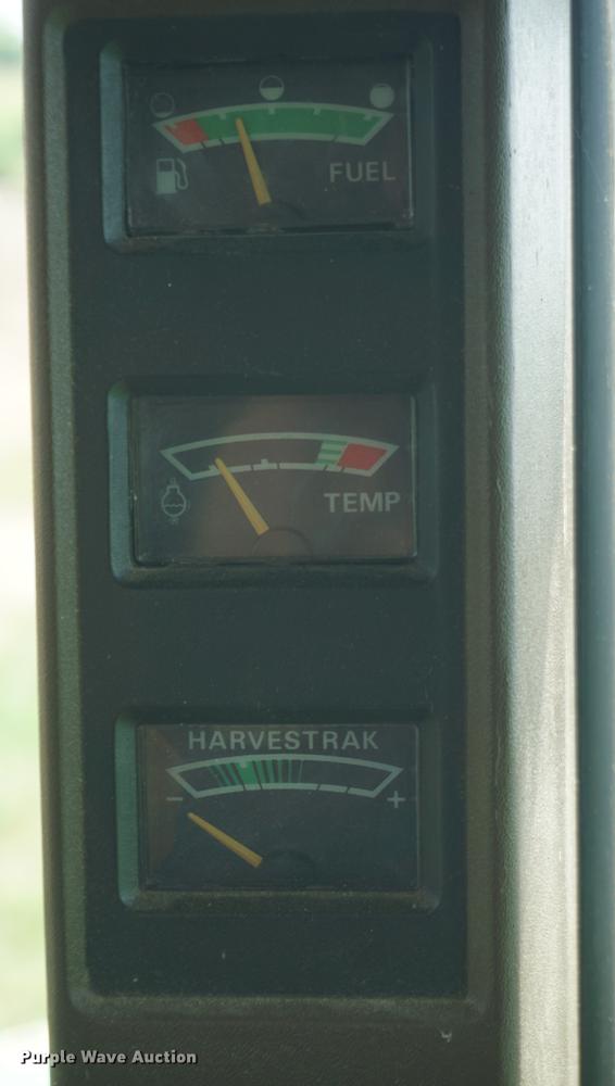 image for item DD7812 1989 John Deere 9500 RWA combine