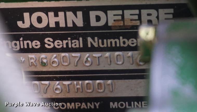 image for item DD7812 1989 John Deere 9500 RWA combine