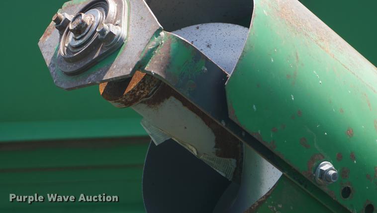 image for item DD7812 1989 John Deere 9500 RWA combine