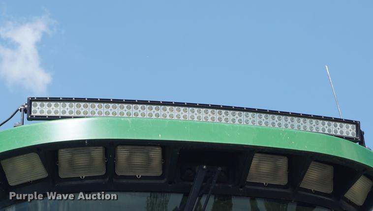 image for item DD7812 1989 John Deere 9500 RWA combine