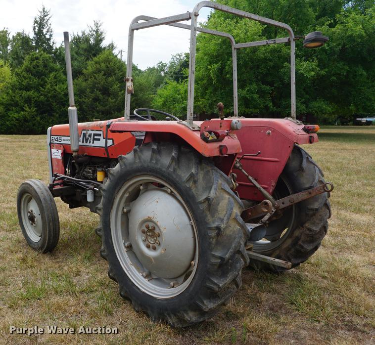 image for item DD7817 Massey Ferguson 245 tractor